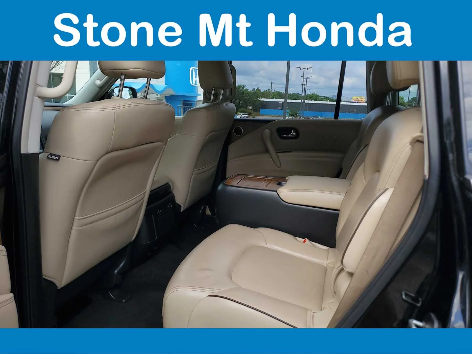 Used 2021 Super Black Nissan SL image 13