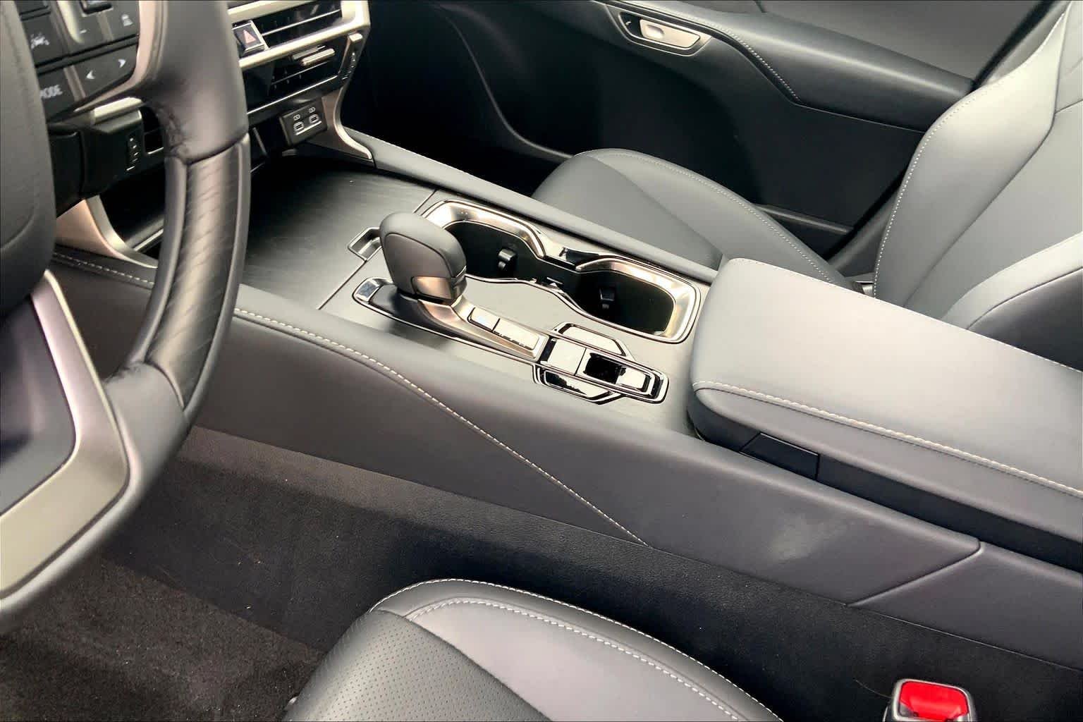 Used 2023 Caviar Lexus Premium image 16