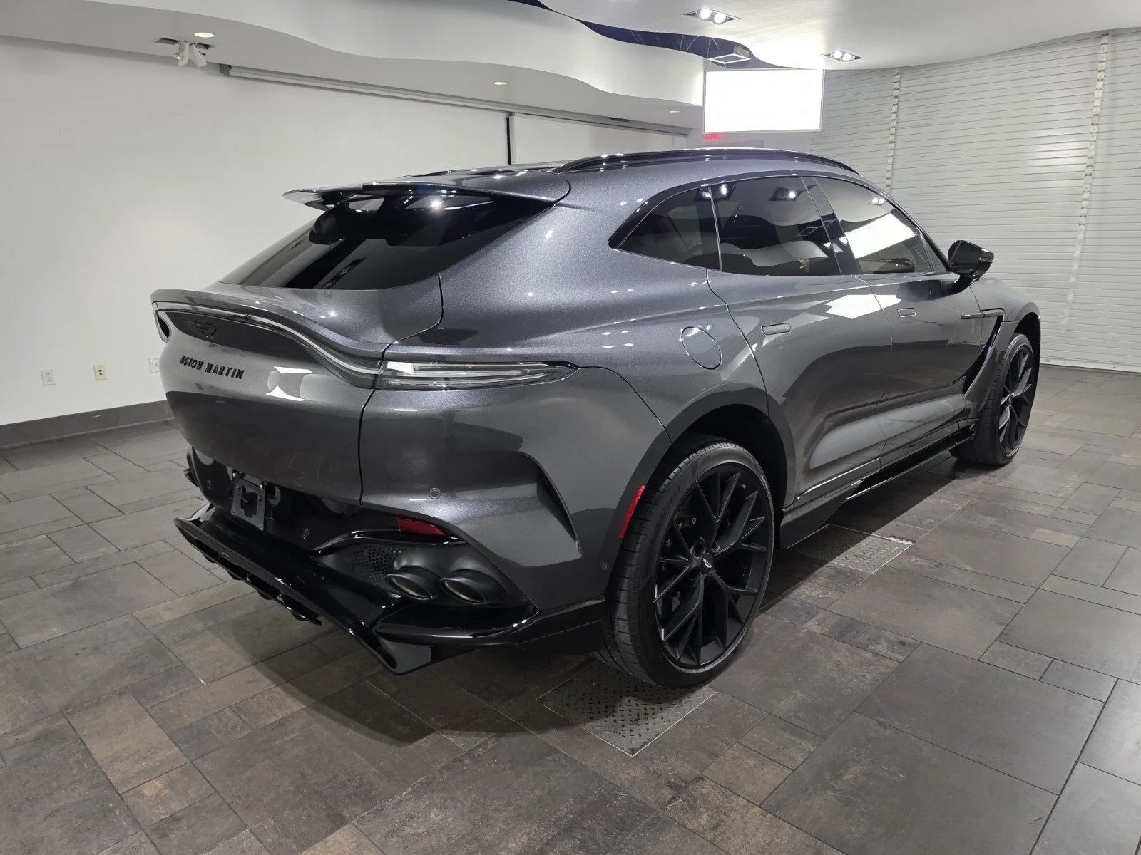 Used 2025 Xenon Grey Aston Martin 707 image 27
