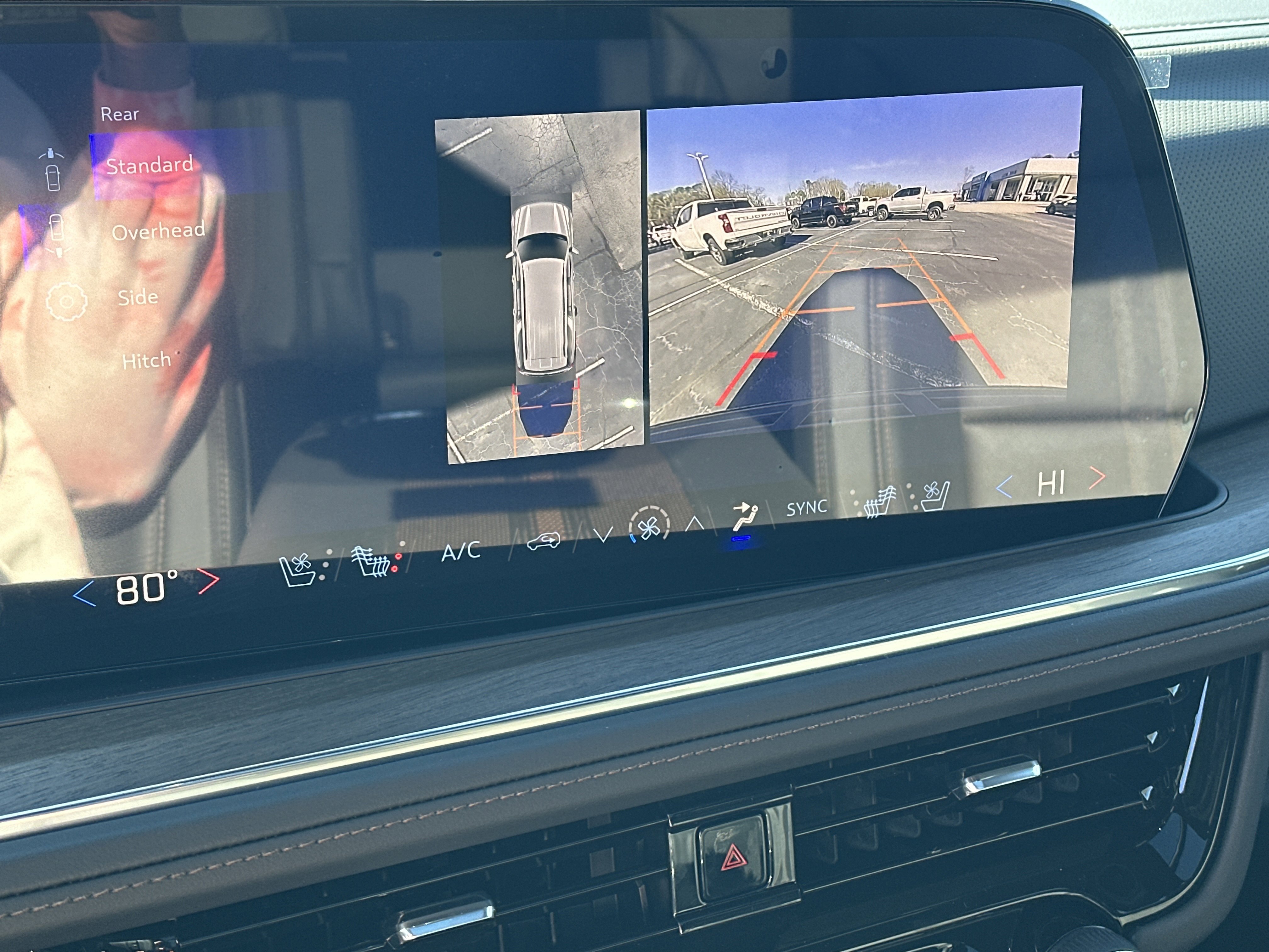 2026 Chevrolet Suburban High Country - Photo 30