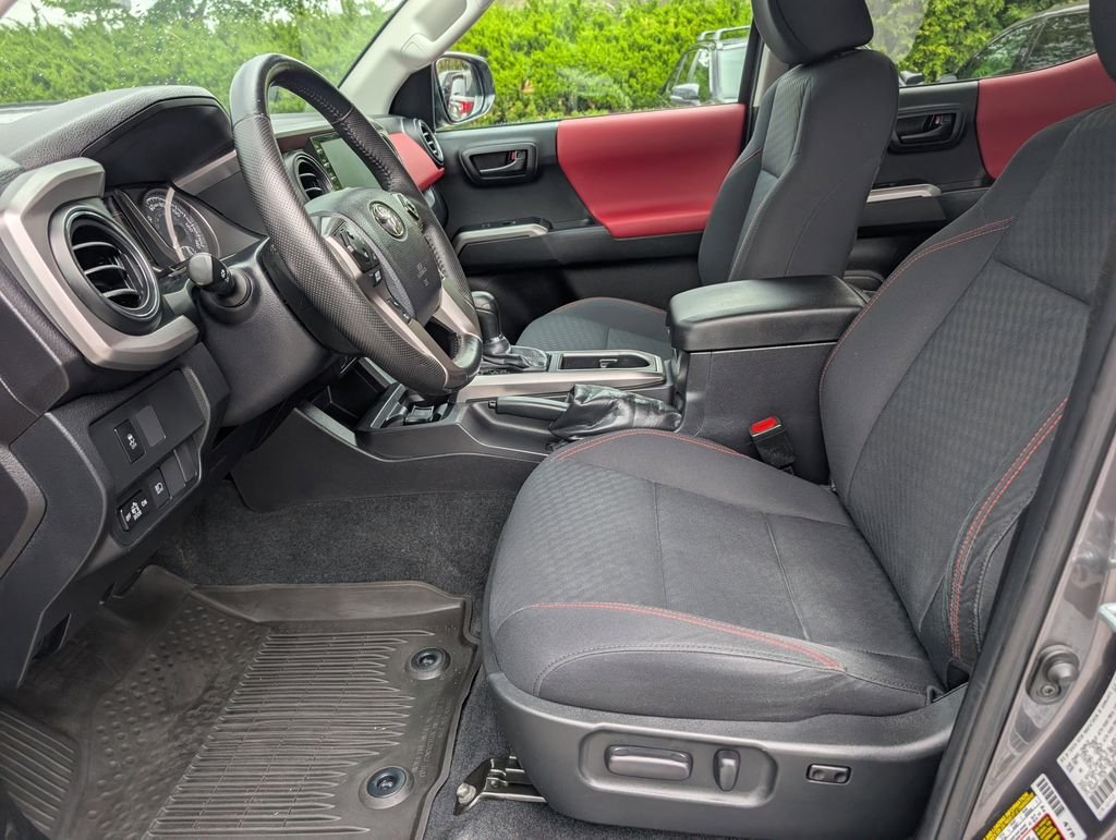 Used 2023 Gray Toyota SR5 image 9