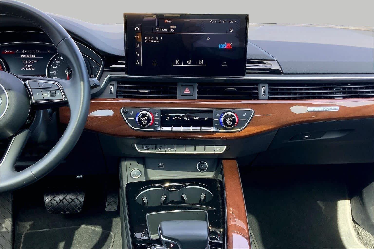 Used 2022 Florett Silver Metallic Audi Premium image 7