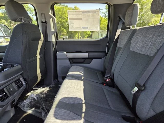 New 2026 Avalanche Ford F-350® XLT image 28
