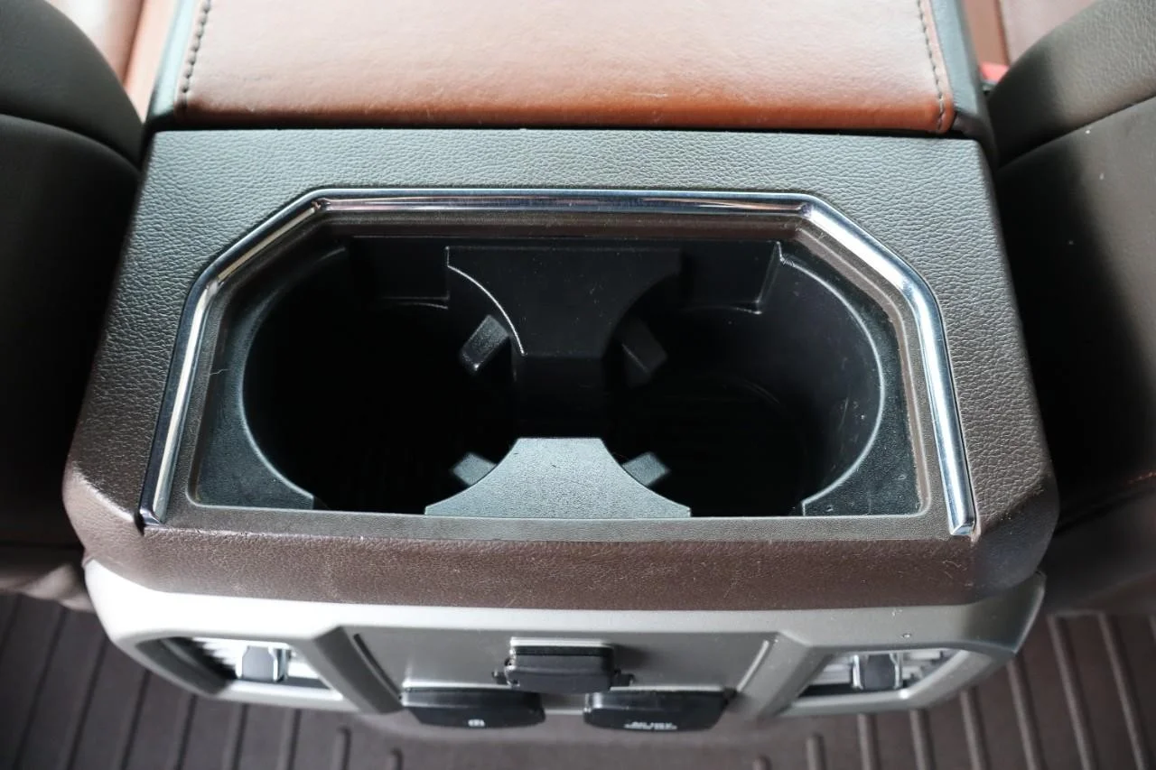 Used 2018 White Platinum Metallic Tri-Coat Ford King Ranch image 36