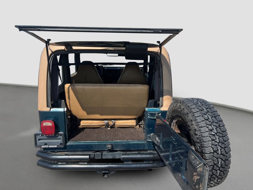 Used 1998  Jeep Sport image 24