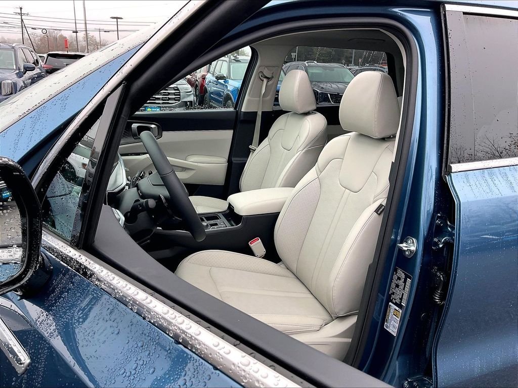 New 2026 Mineral Blue Kia EX image 10