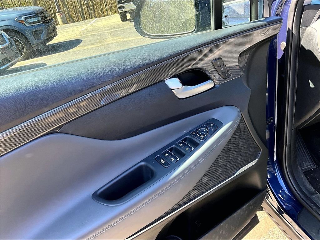 Used 2023 Blue Hyundai Limited image 9