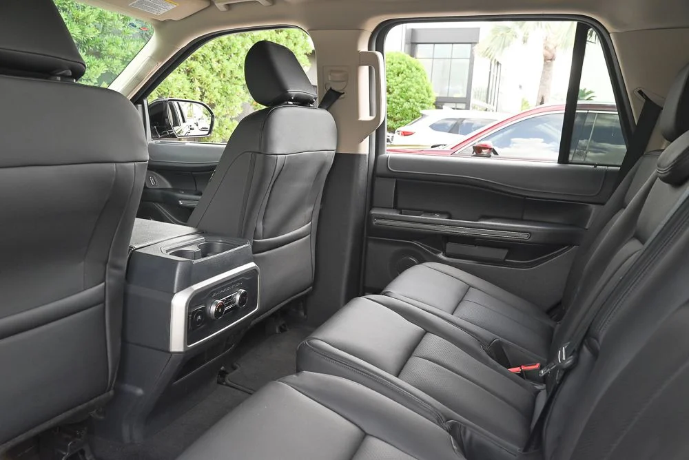 Used 2024 Black Ford XLT image 12