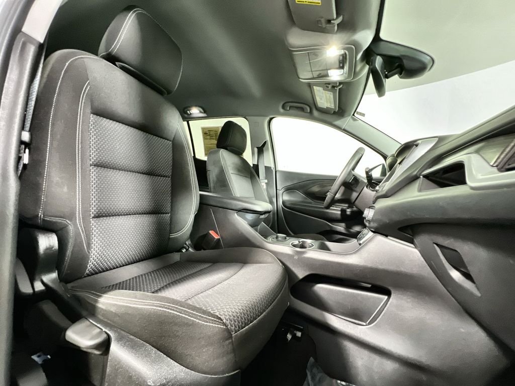 2024 GMC Terrain SLE - Photo 25