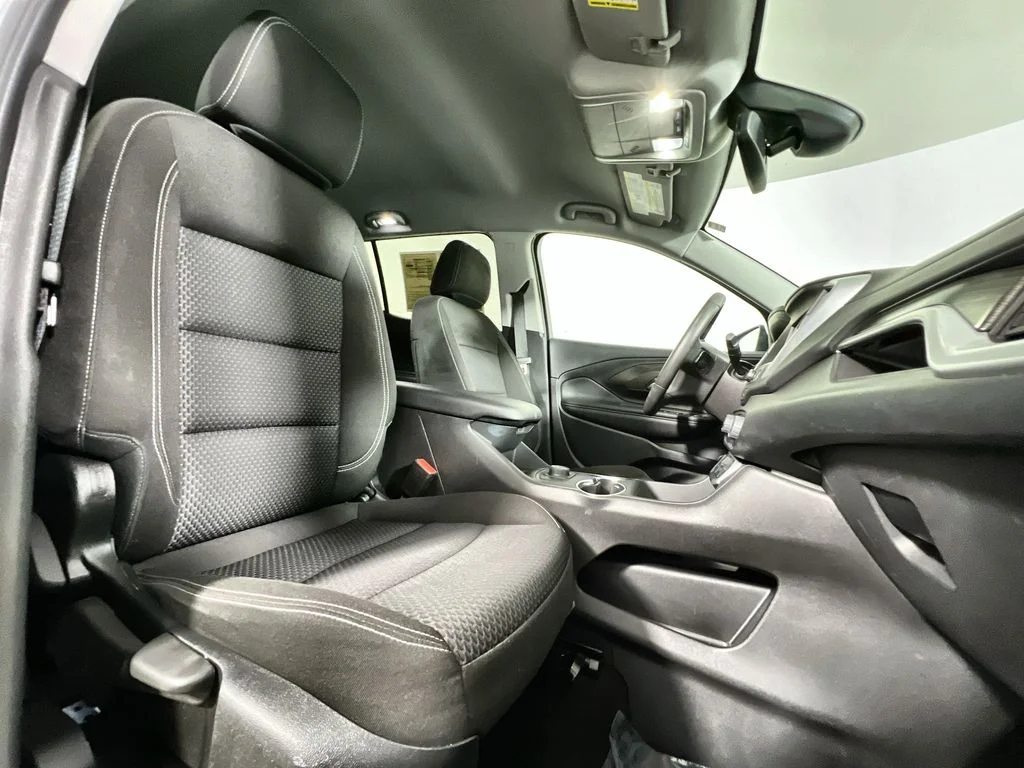 2024 GMC Terrain SLE - Photo 25