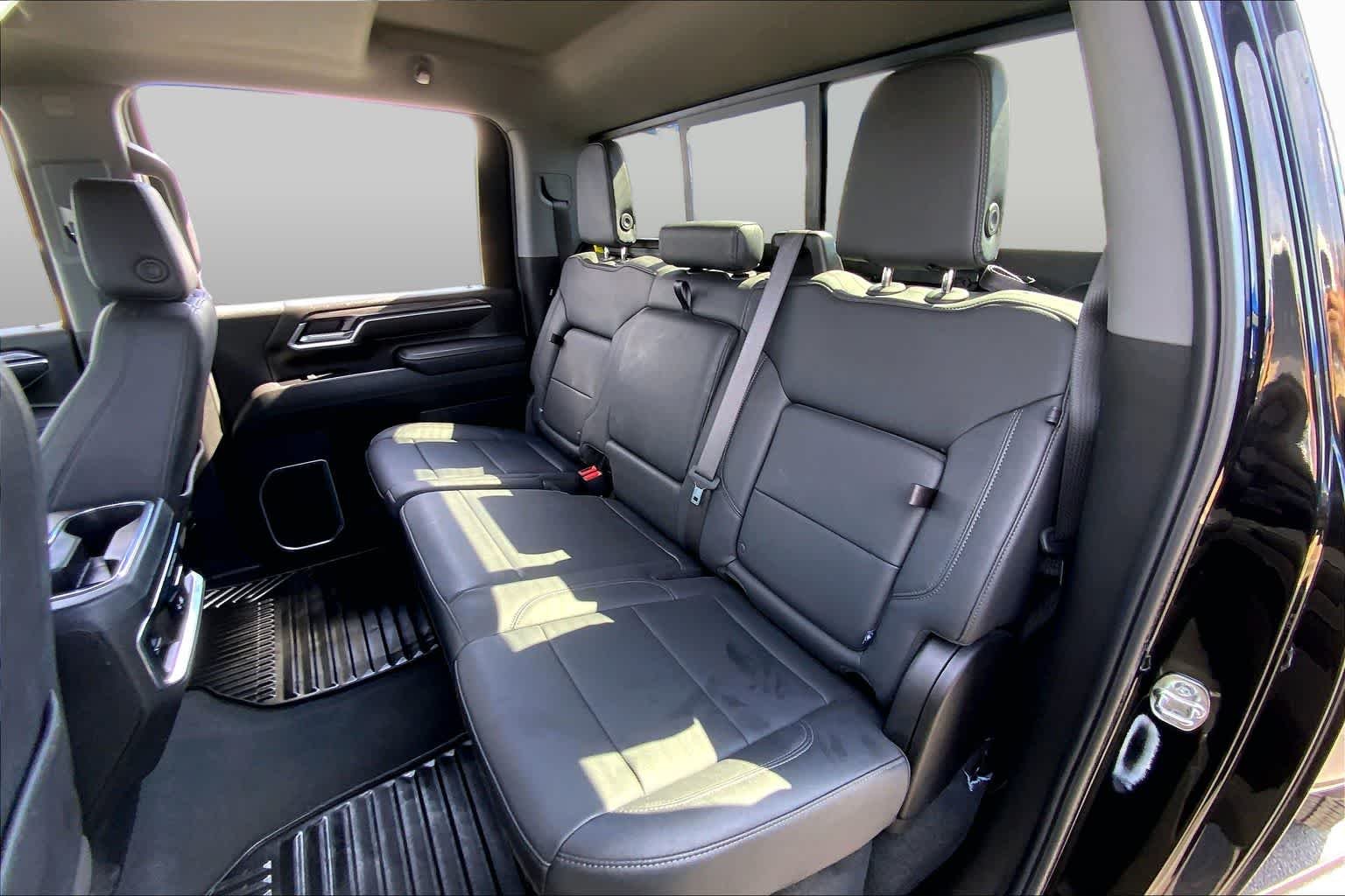 Used 2026 Black Chevrolet LTZ image 21