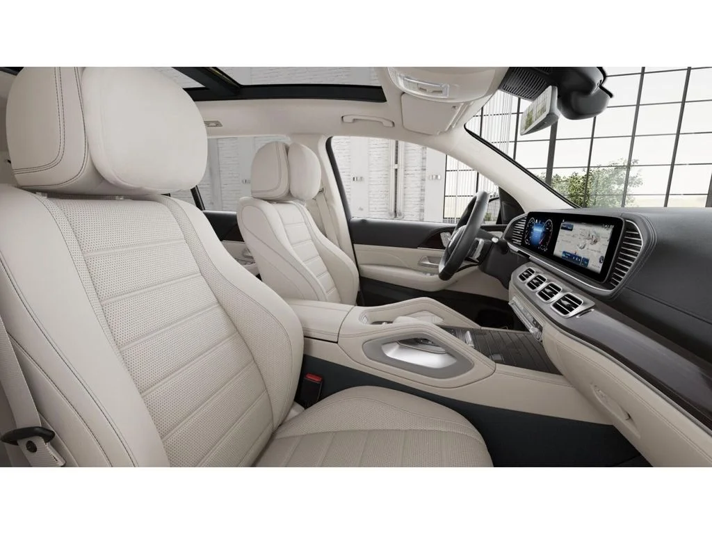 New 2026  Mercedes-Benz GLS 450 image 4