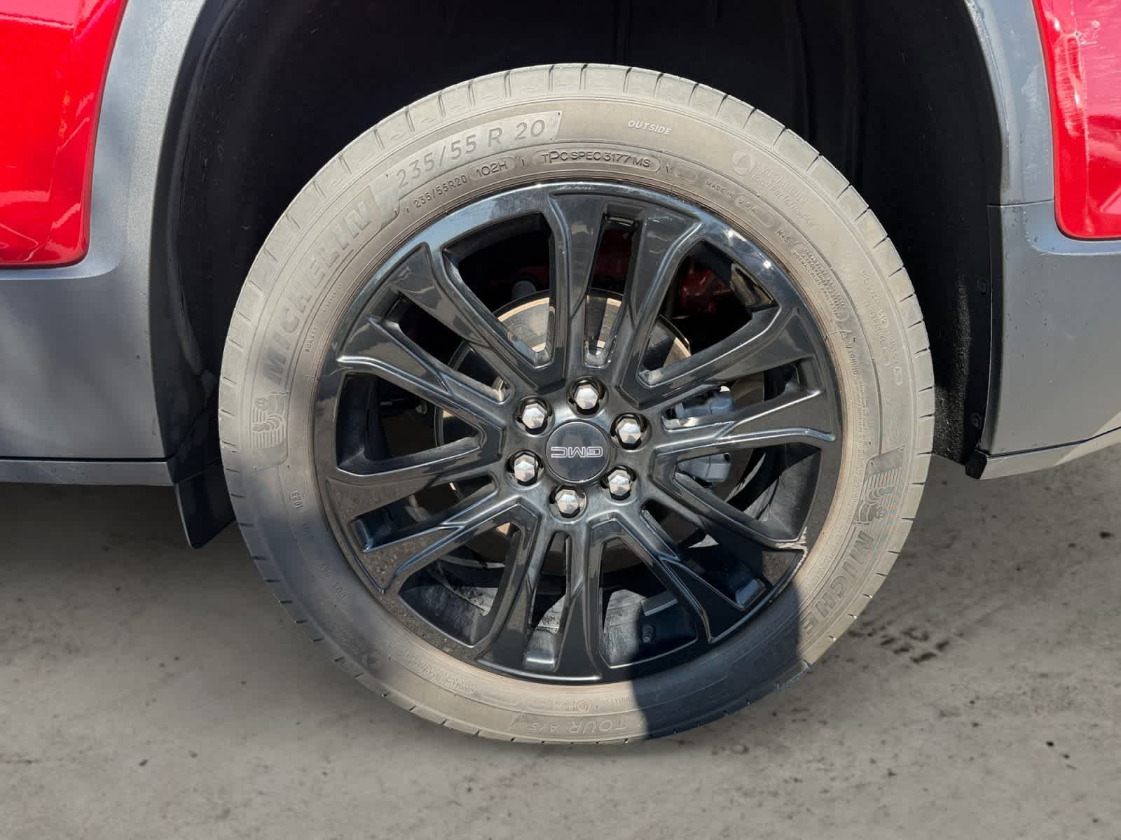 Used 2023 Volcanic Red Tintcoat GMC SLE image 9
