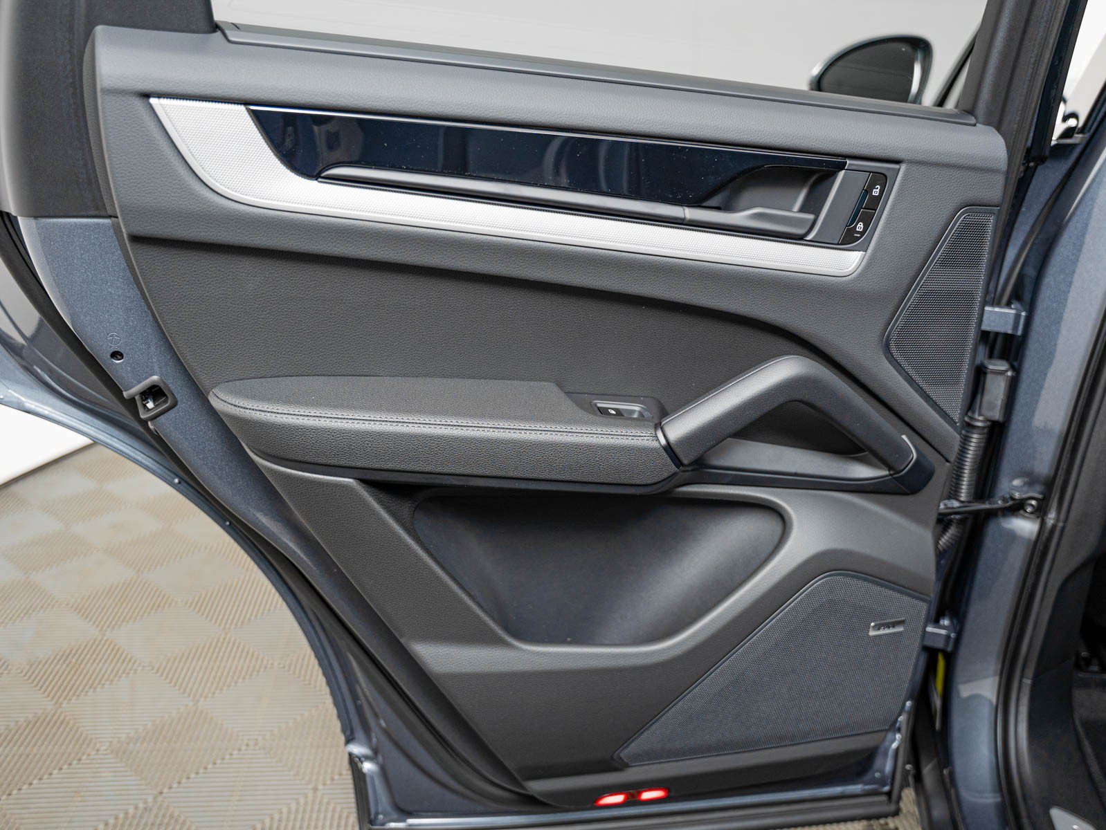 New 2026 VANADIUM GREY Porsche  image 26
