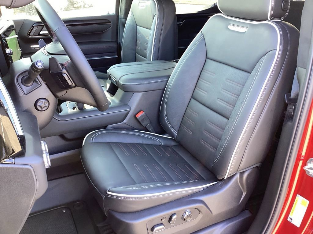 2026 GMC Sierra 1500 AT4X - Photo 8