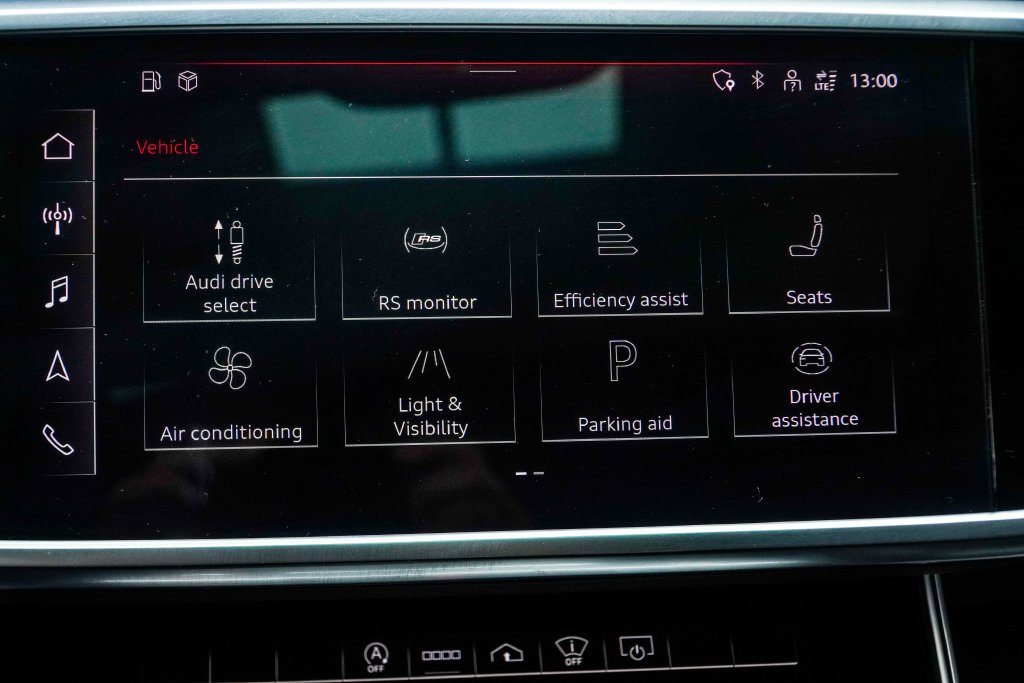 Used 2021 Black Audi 4.2 image 34