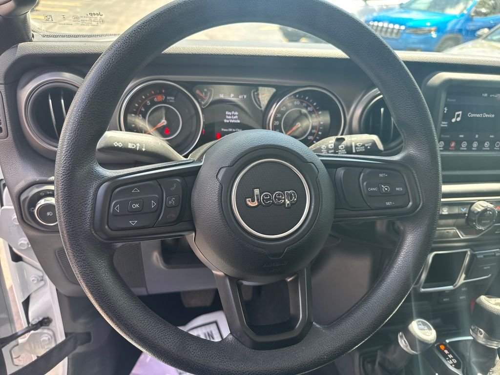 Used 2023 White Jeep Sport image 19