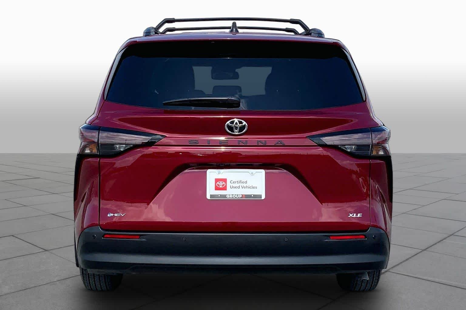 Used 2026 Ruby Flare Pearl Toyota XLE image 5
