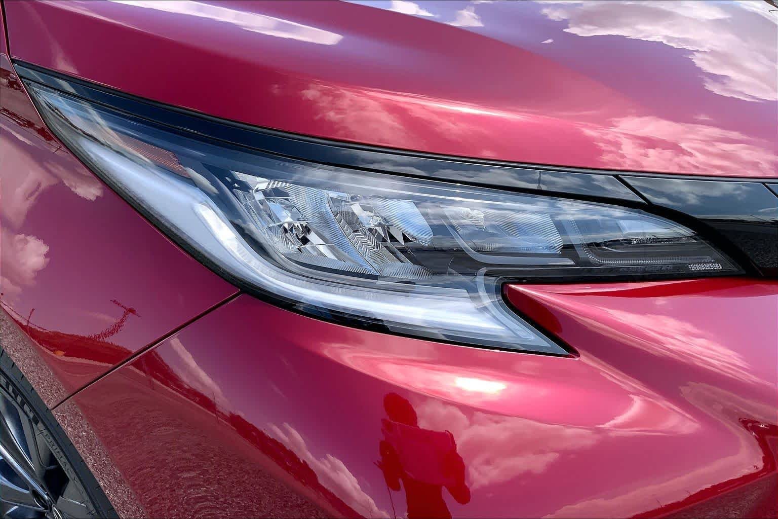 Used 2026 Ruby Flare Pearl Toyota XSE image 27
