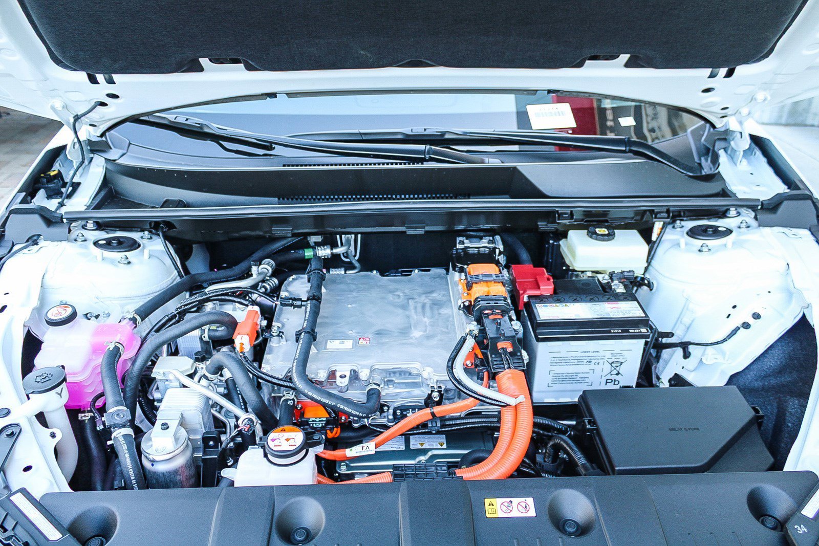 New 2026 Wind Chill Pearl <sup>1</sup> Toyota  XLE image 13