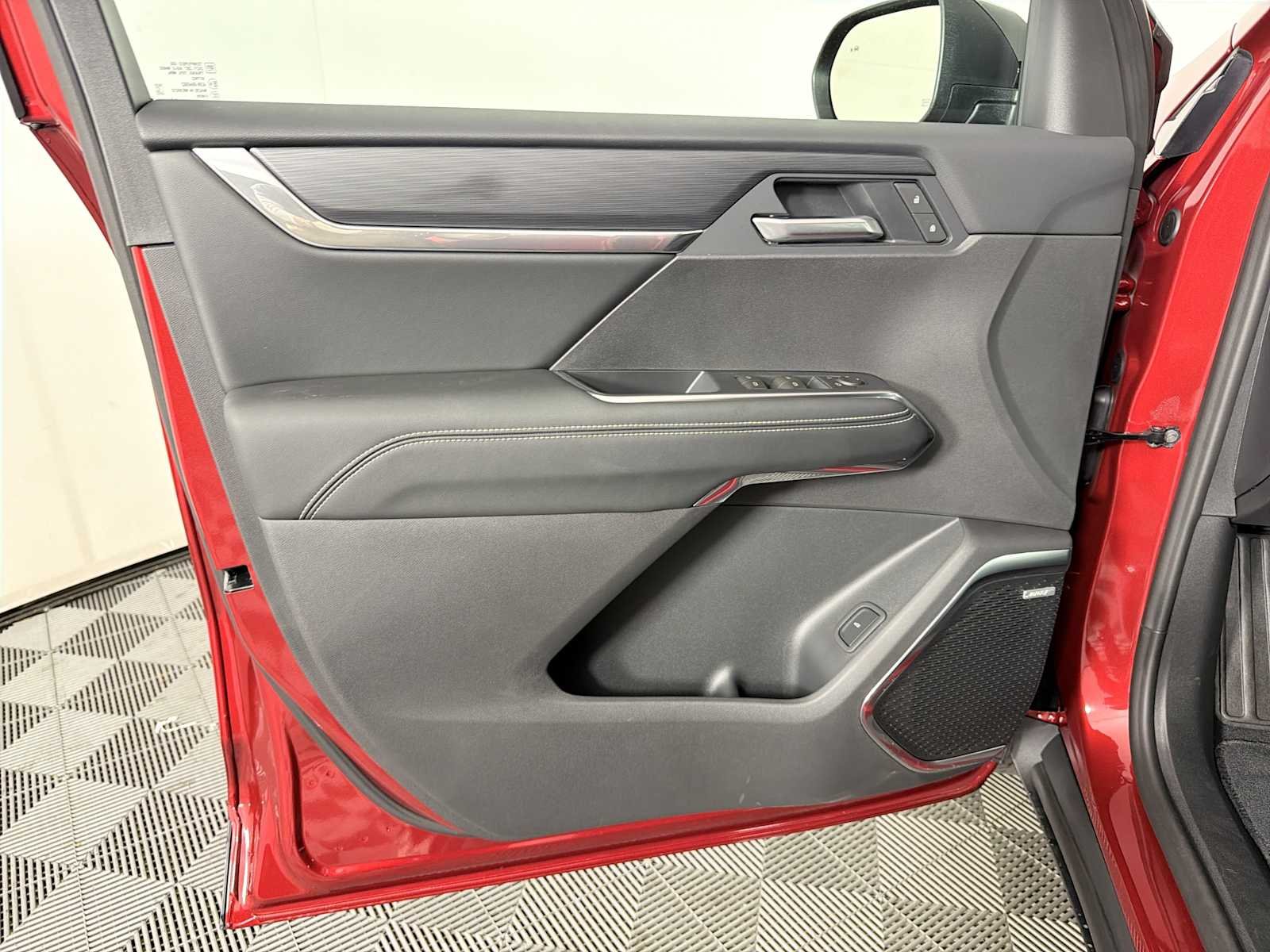 2026 GMC Acadia Elevation - Photo 8