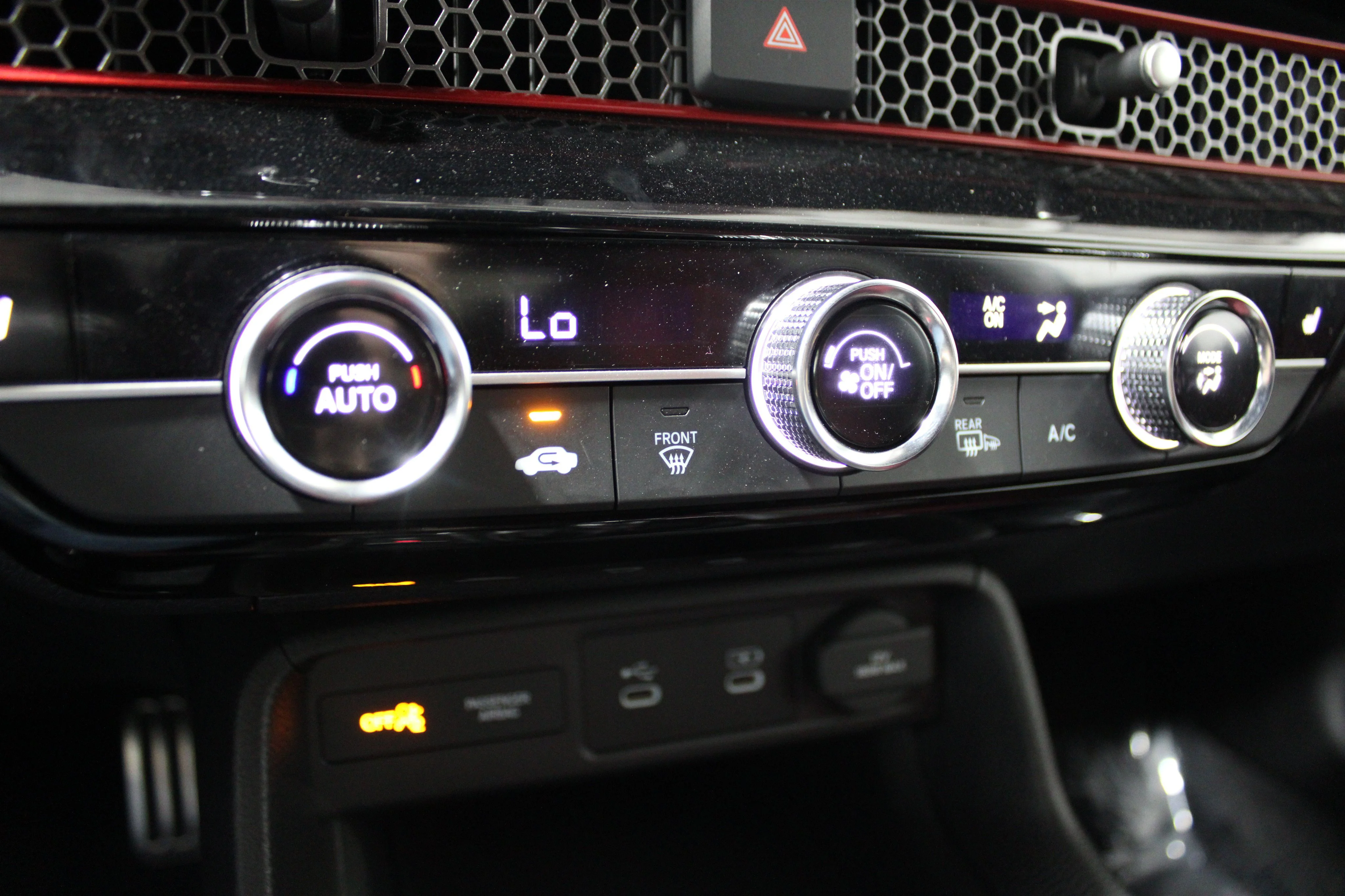 2025 Honda Civic Si - Photo 16
