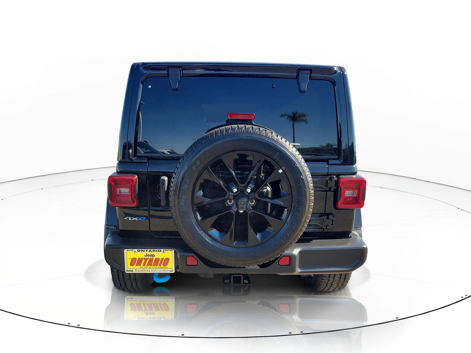 Certified Used 2023 Black Jeep Sahara 4xe image 3