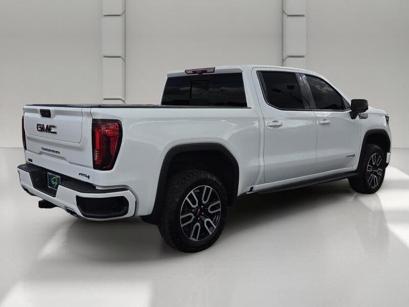 Used 2026 Summit White GMC 4WD CREW CAB 147" AT4 image 5
