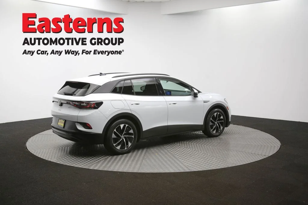 Used 2021 White Volkswagen Pro image 43