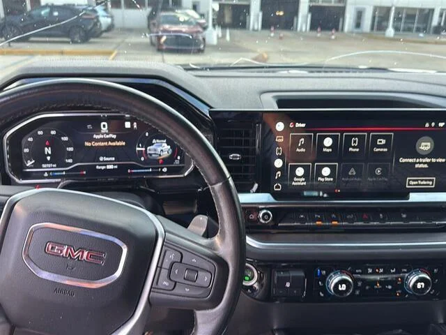 Used 2022 Onyx Black GMC SLT image 6