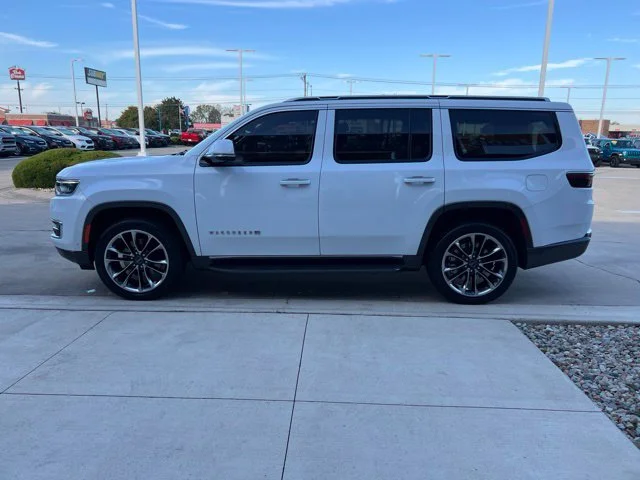 Used 2022 White Jeep Series II image 6