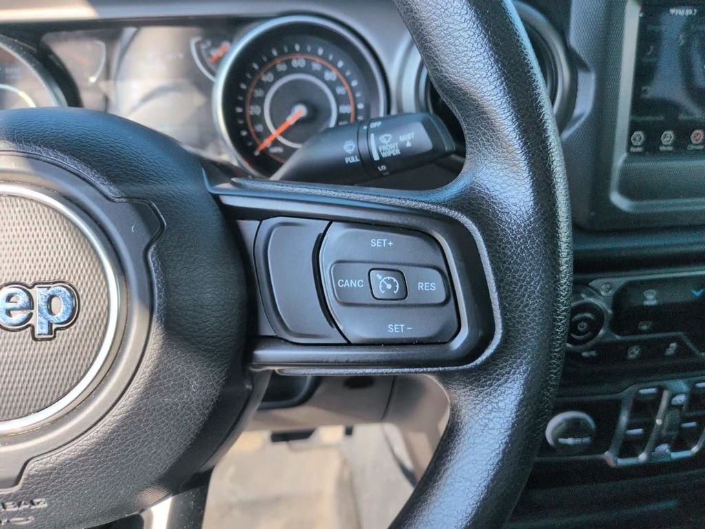 Used 2022 Black Jeep Willys image 22