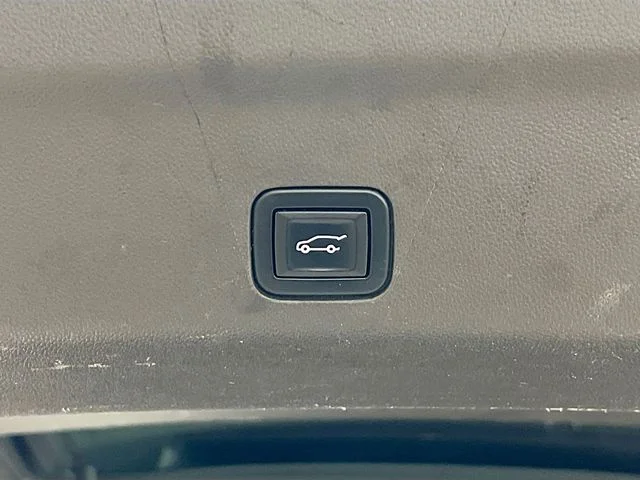 2022 GMC Yukon XL SLT - Photo 29