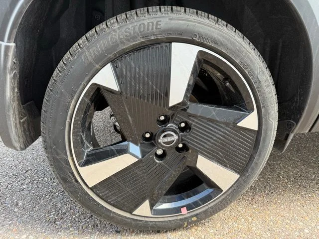 New 2026 Super Black Nissan SR image 26