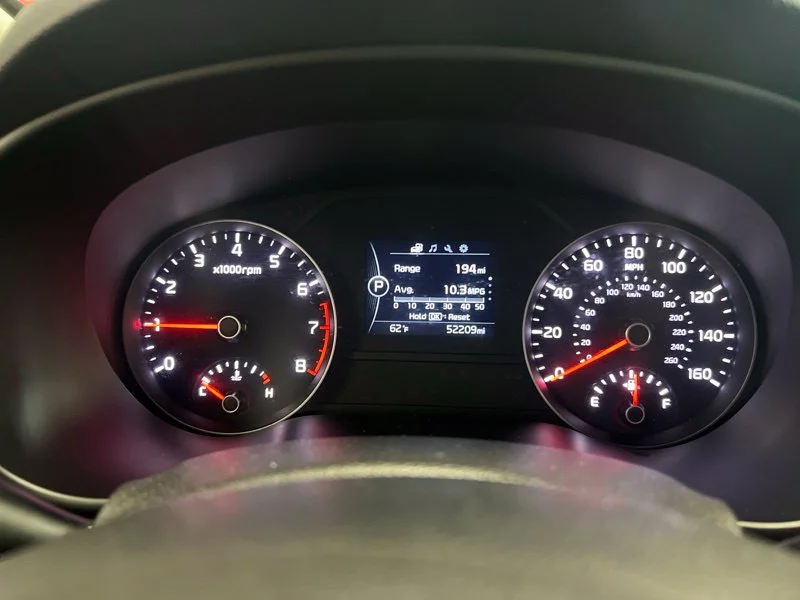 Used 2017 Red Kia LX image 20