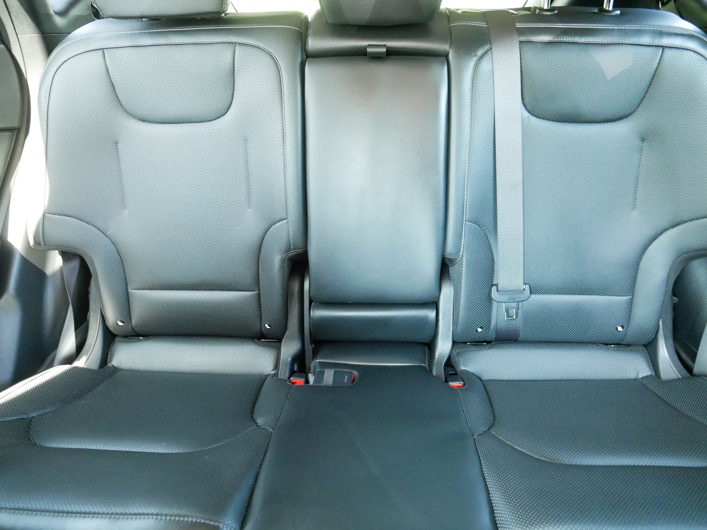Certified Used 2024 Glacier Kia Wind image 13