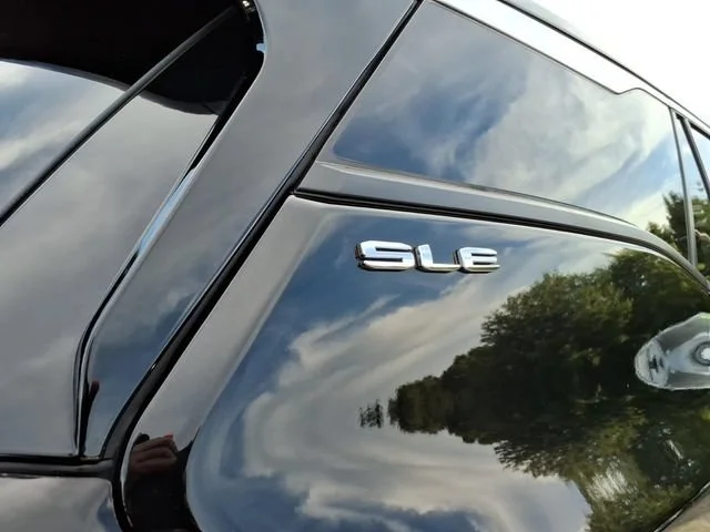 2023 GMC Terrain SLE - Photo 13