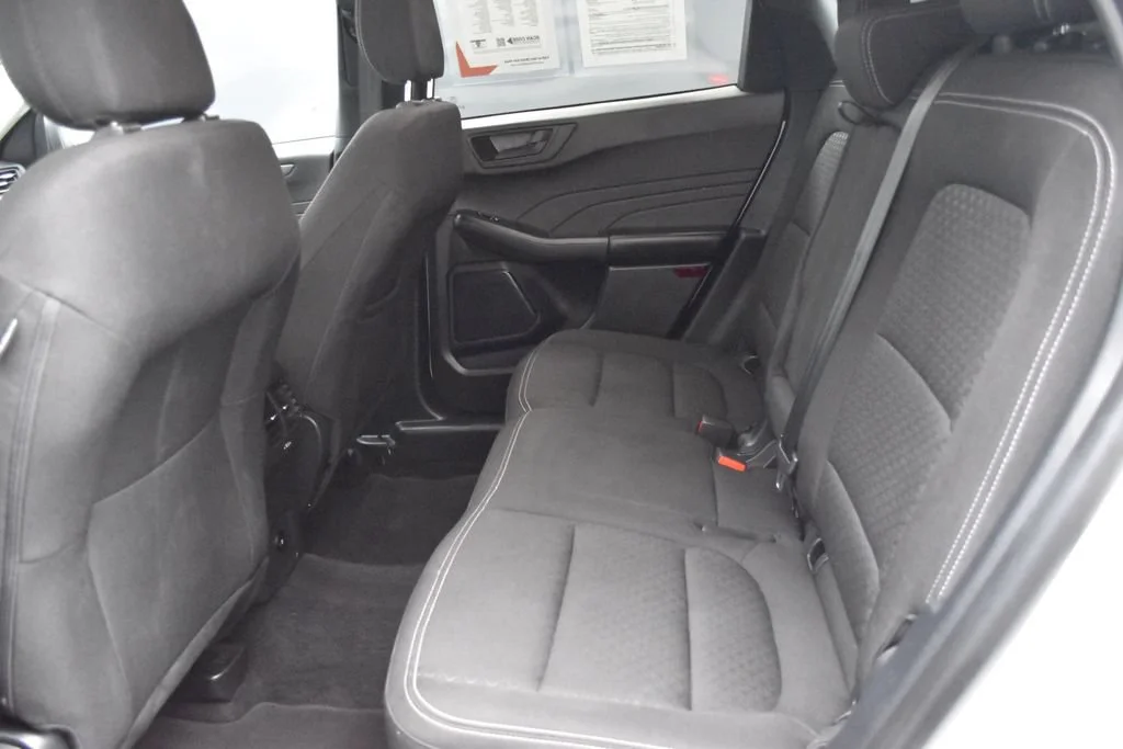 Certified Used 2025 Oxford White Ford Active image 22