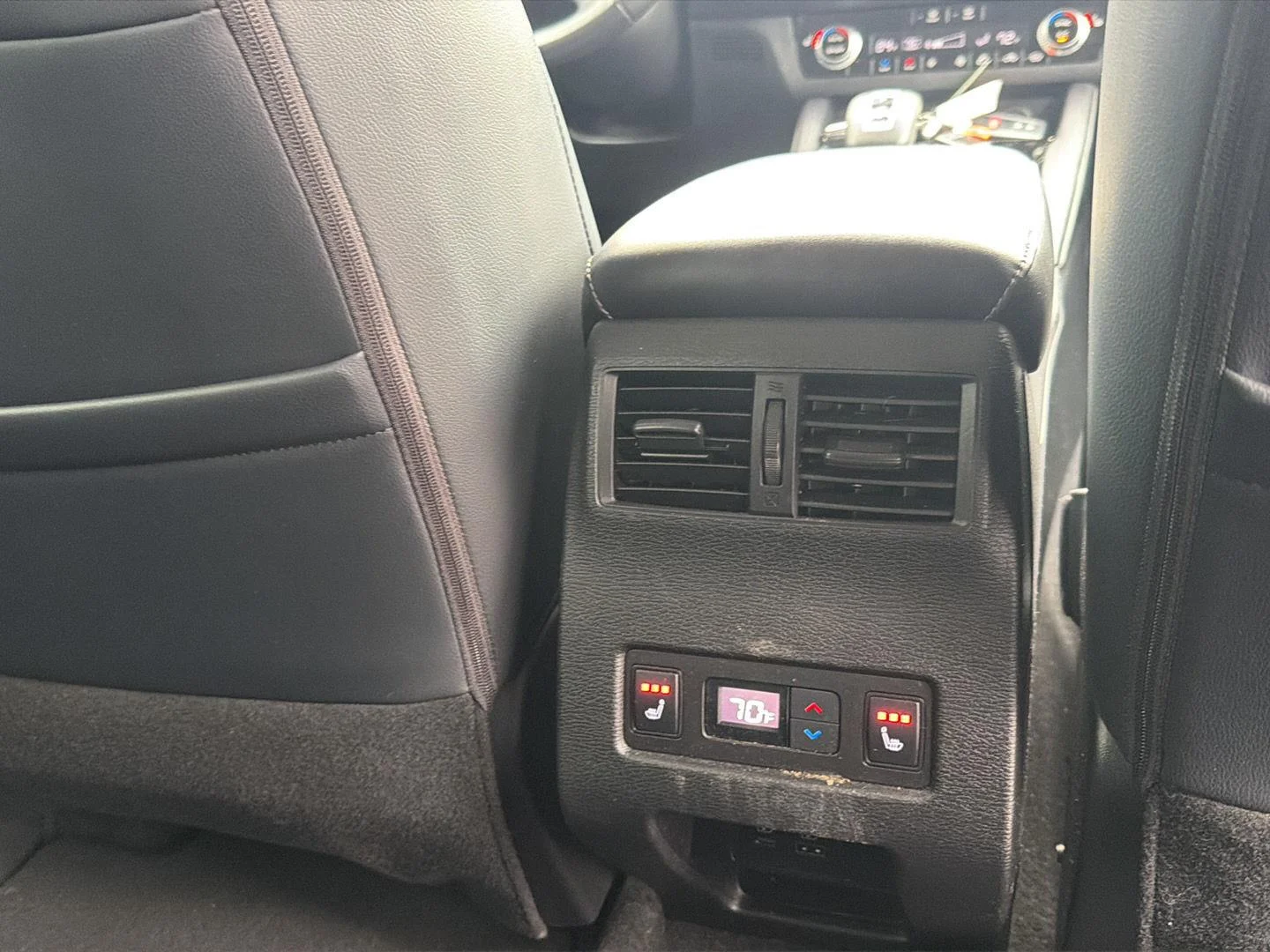 Used 2022 Black Diamond Mitsubishi SEL image 21