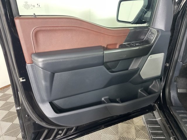 2022 Ford F-150 Lariat photo 3