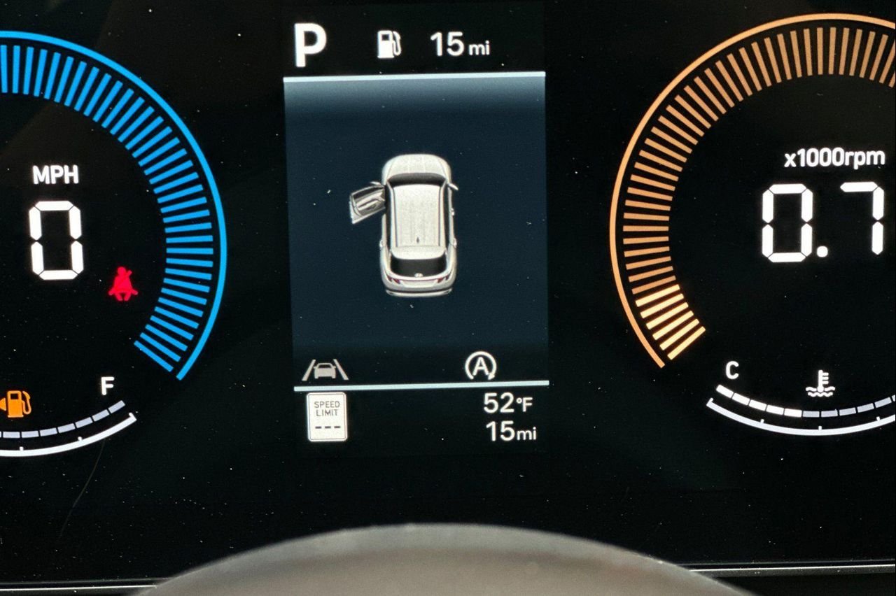 New 2026 Green Hyundai SEL AWD image 31