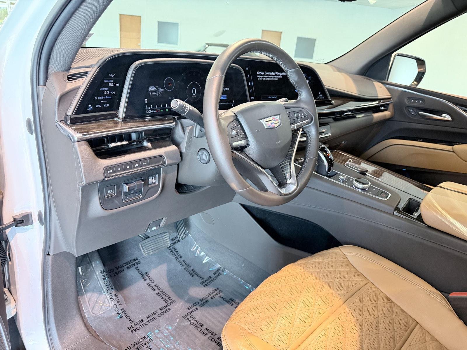 Used 2021 CRYSTAL WHITE TRICOAT Cadillac Premium Luxury image 43