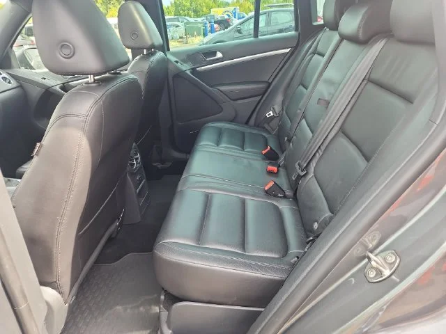 Used 2014 Gray Volkswagen R-Line image 28