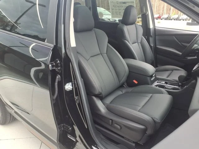 2025 Subaru Ascent Bronze Edition - Photo 12
