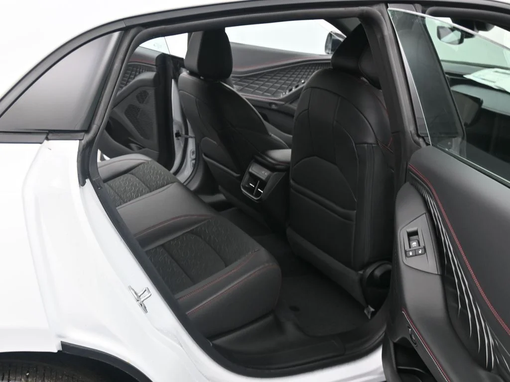 New 2026 White Knuckle Exterior Paint Dodge R/T image 16