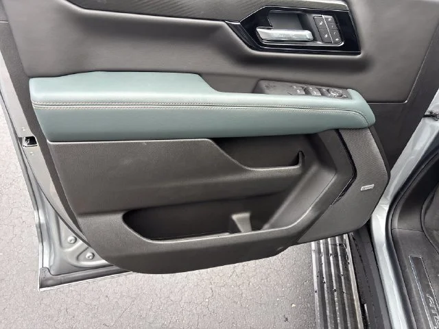New 2026 Sterling Metallic GMC AT4 image 11