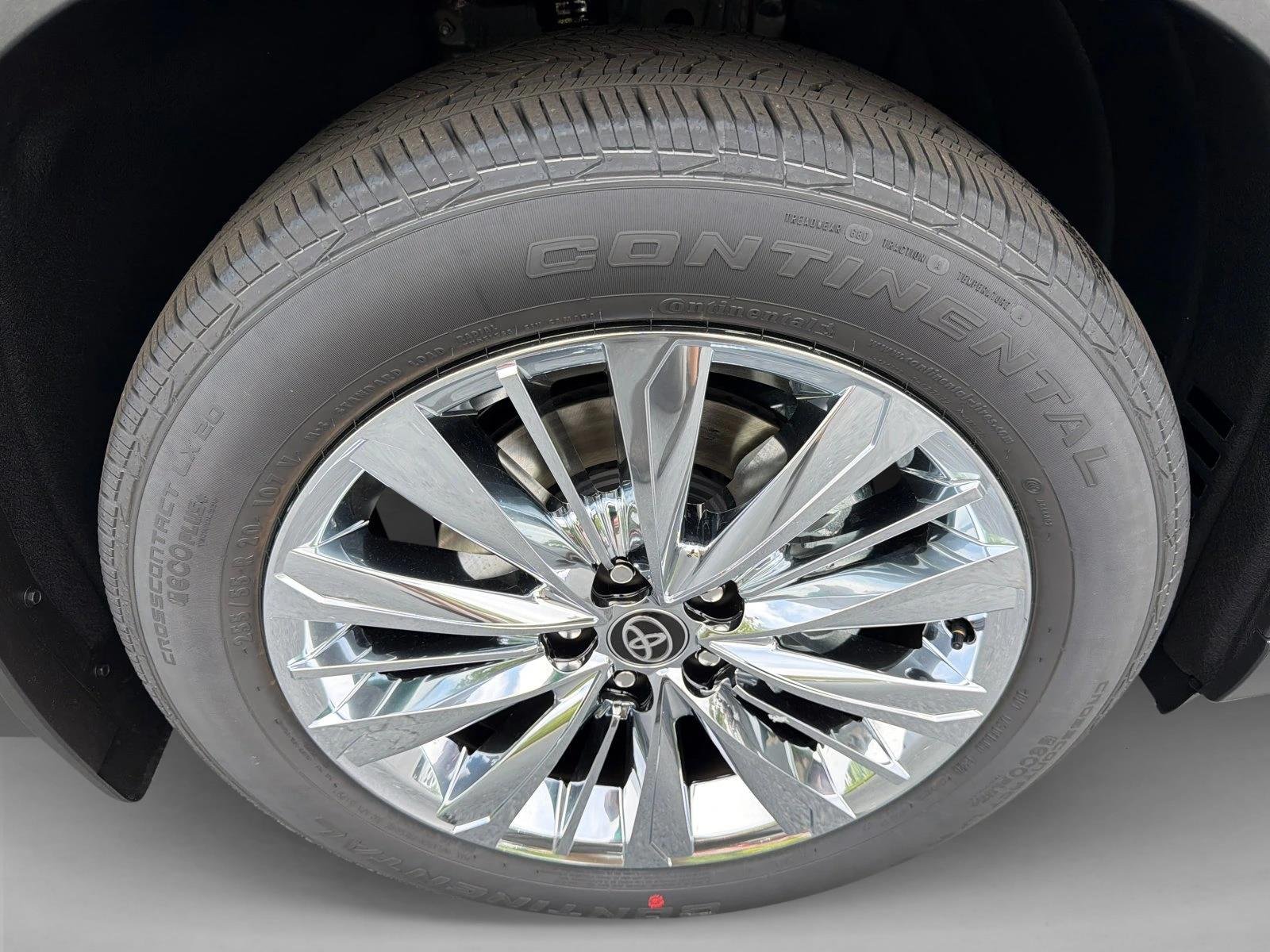 New 2026 Heavy Metal Toyota Platinum image 12
