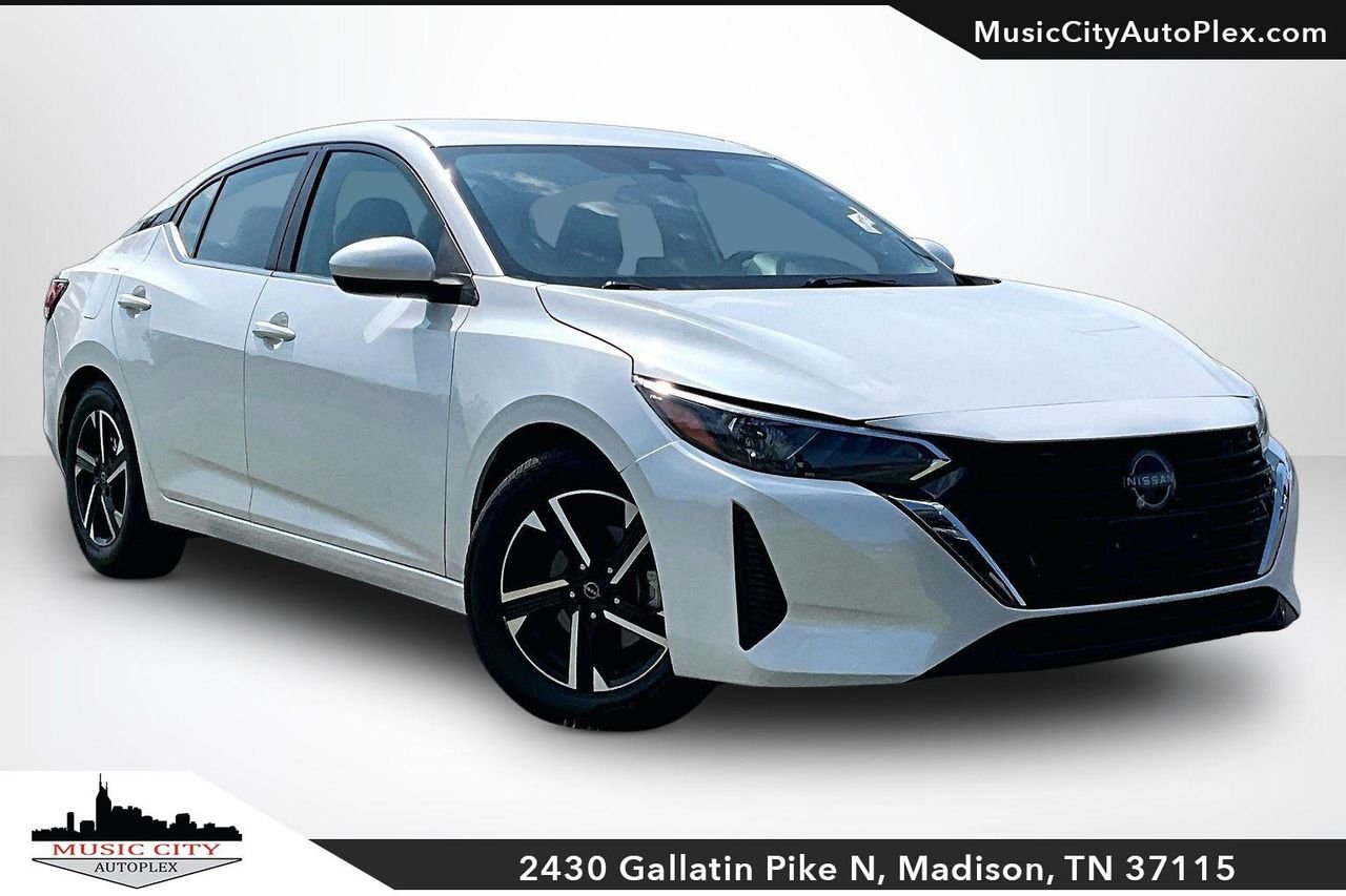 Used 2024 Aspen White Tricoat Nissan SV Xtronic CVT image 1