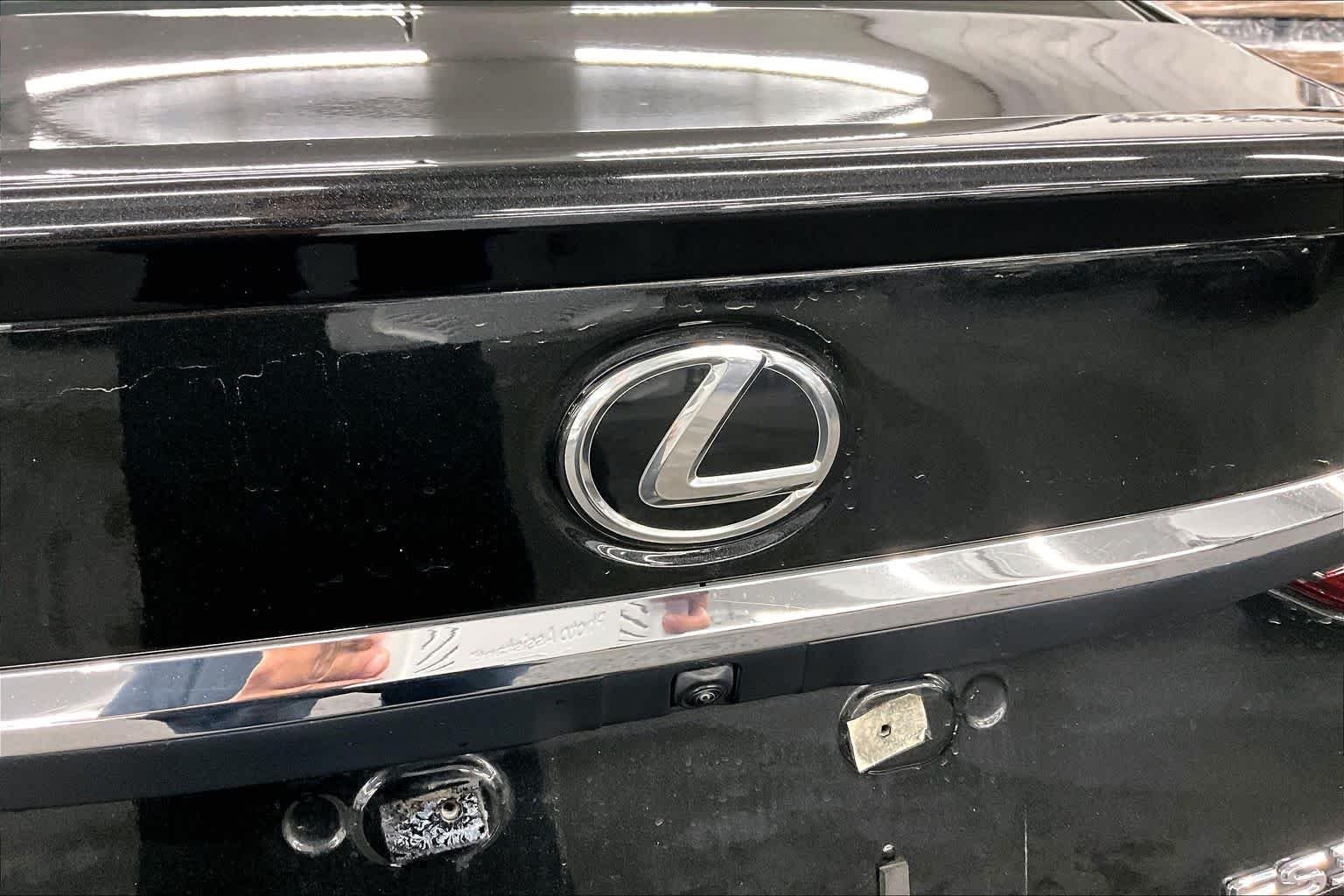 Certified Used 2025 Caviar Lexus  image 31