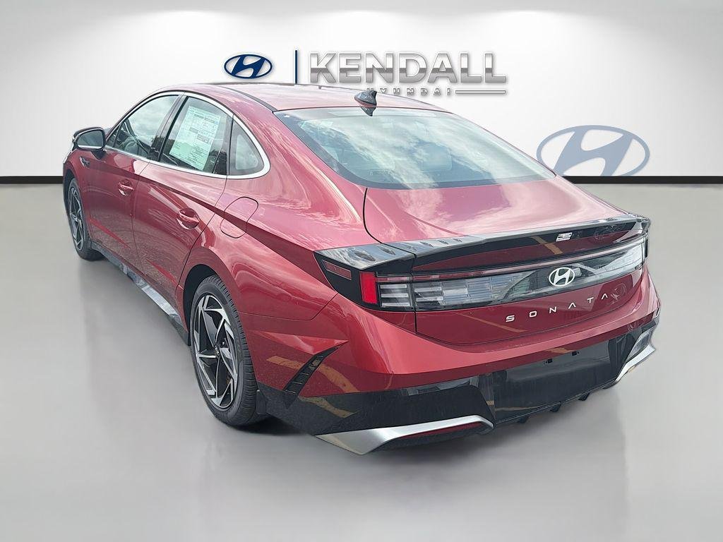 New 2026 Ultimate Red Hyundai SEL Sport image 4